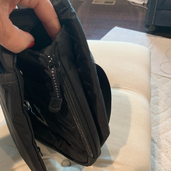 Travel bag - Picture 7 of 9